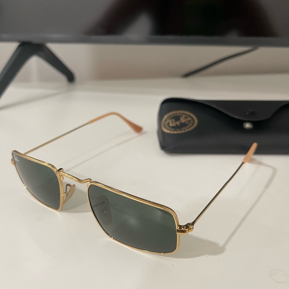 New ray ban woman’s sunglasses - Picture 3 of 4